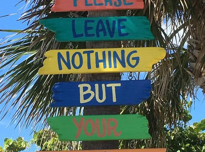 Charming B * Clearwater Beach